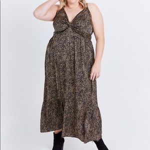 Arula B (18/20) maxi dress